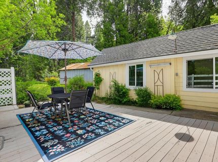 749 Gold Flat Rd, Nevada City, CA 95959 Photo