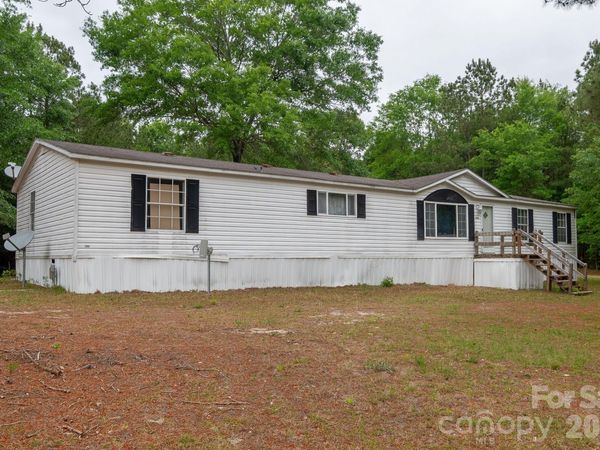 3133 Magnolia Road , Bennettsville, SC 29512