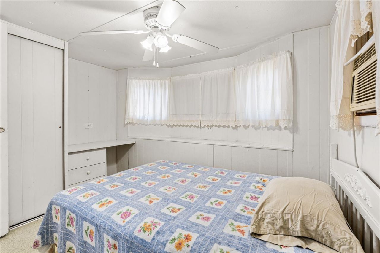 2400 San Miguel Avenue , Avon Park, FL 33825 Photo