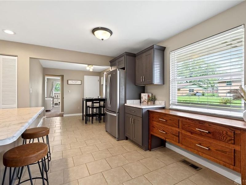 1003 Heathwood Drive, Englewood, OH 45322 Photo 18