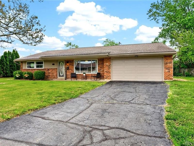 1003 Heathwood Drive, Englewood, OH 45322 Photo 2