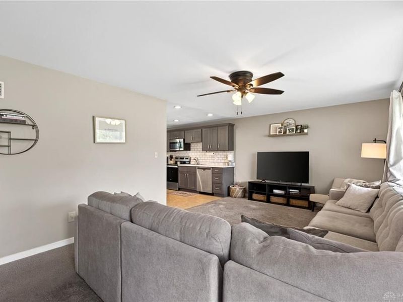 1003 Heathwood Drive, Englewood, OH 45322 Photo 7