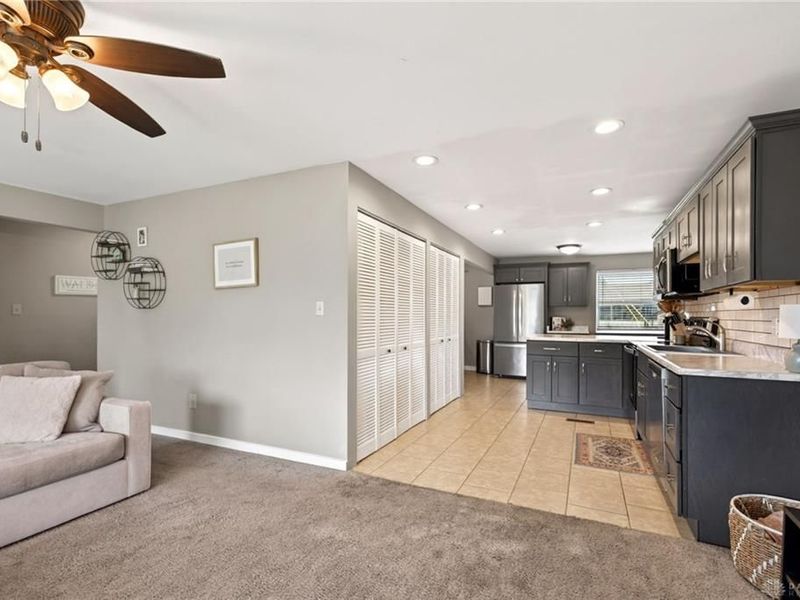 1003 Heathwood Drive, Englewood, OH 45322 Photo 9