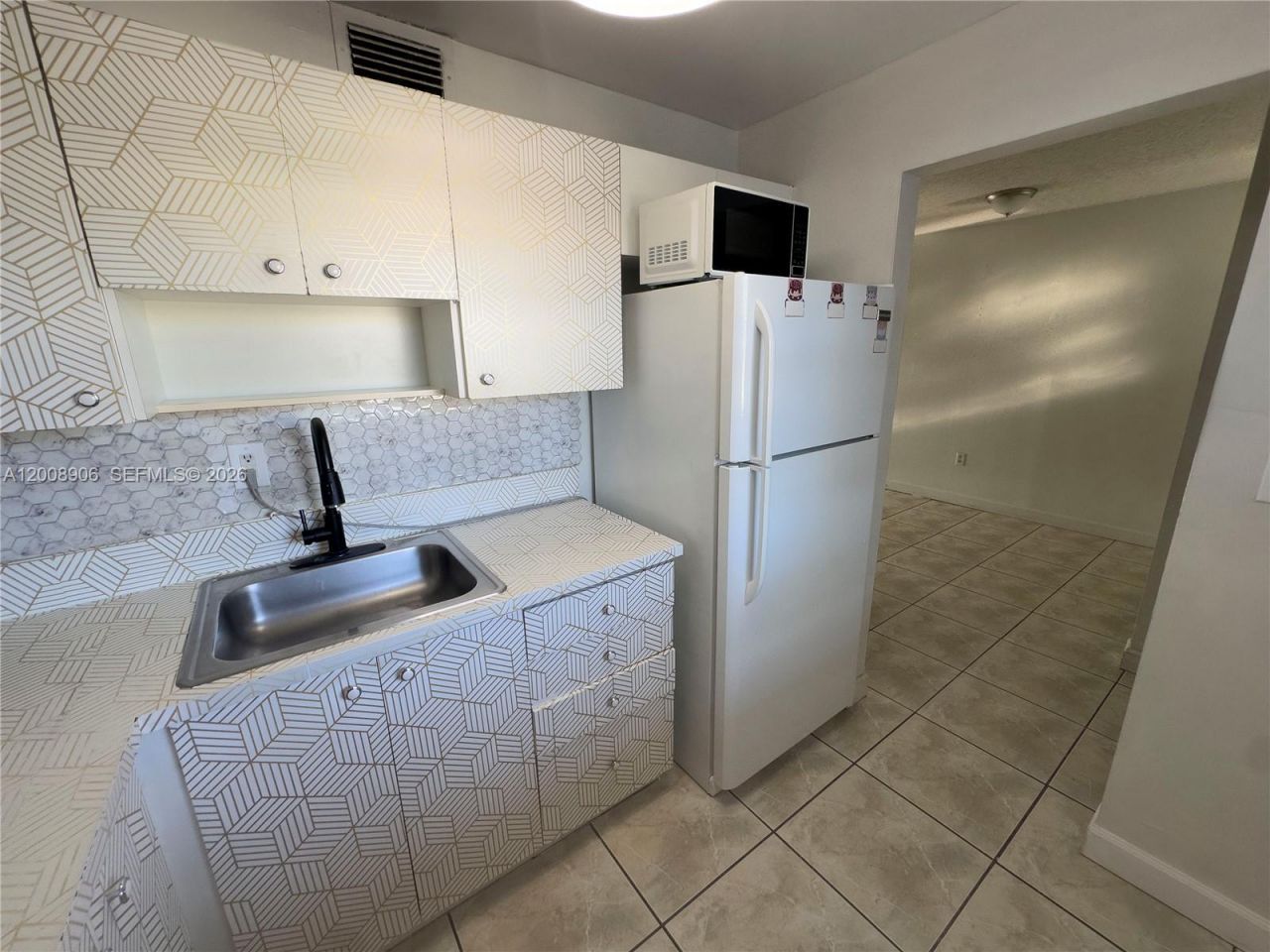 1725 W 60th St, Unit F330, Hialeah, FL 33012 Photo