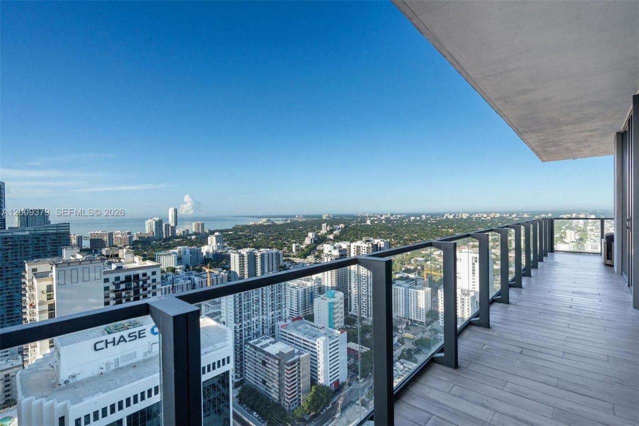88 SW 7th St , Unit 3801, Miami, FL 33130 Photo