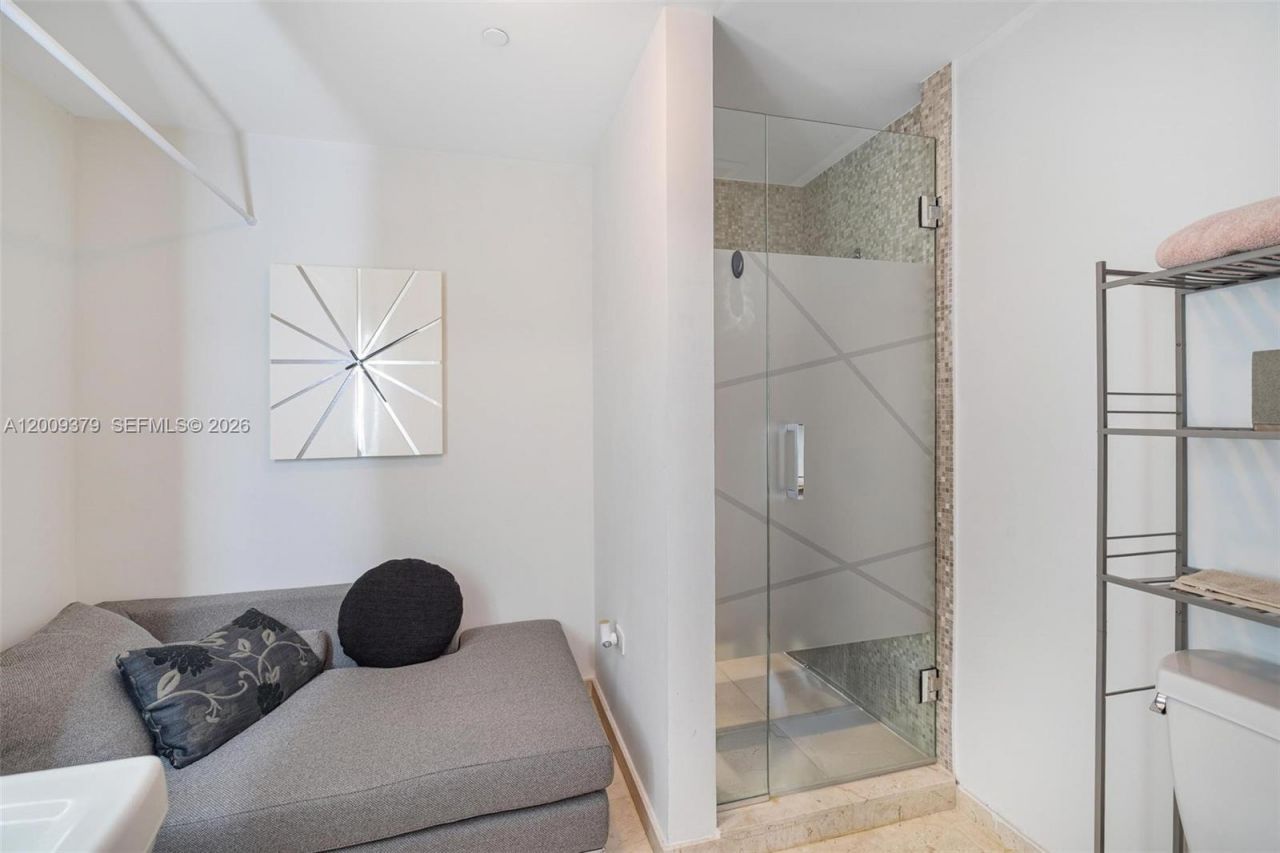 88 SW 7th St , Unit 3801, Miami, FL 33130 Photo