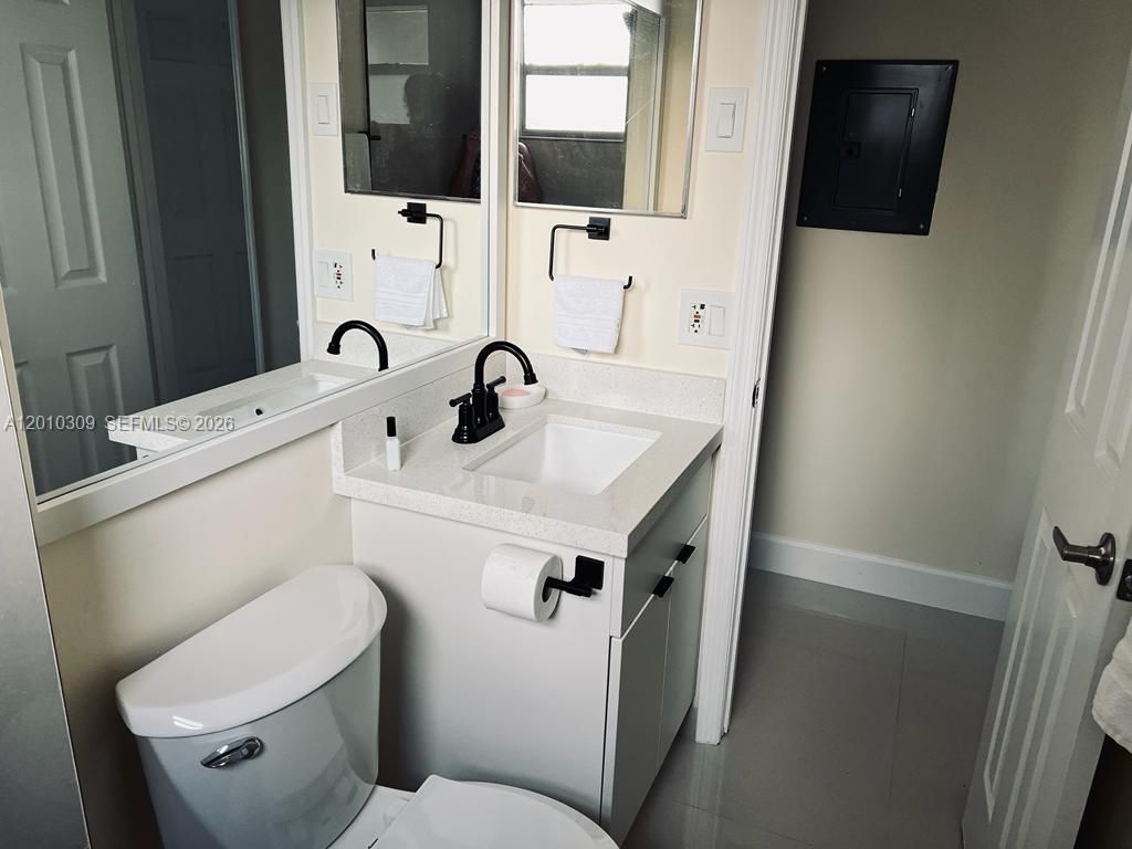 8101 SW 24th Ct, Unit 108, Davie, FL 33324 Photo