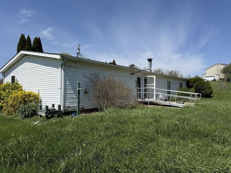 13768 Douglas Lane Lane, Centerburg, OH 43011 Photo 11