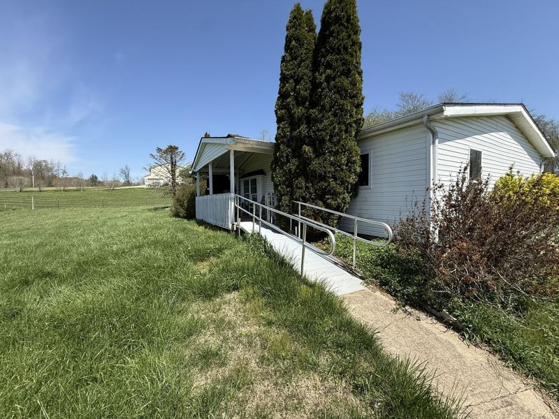 13768 Douglas Lane Lane, Centerburg, OH 43011 Photo 13