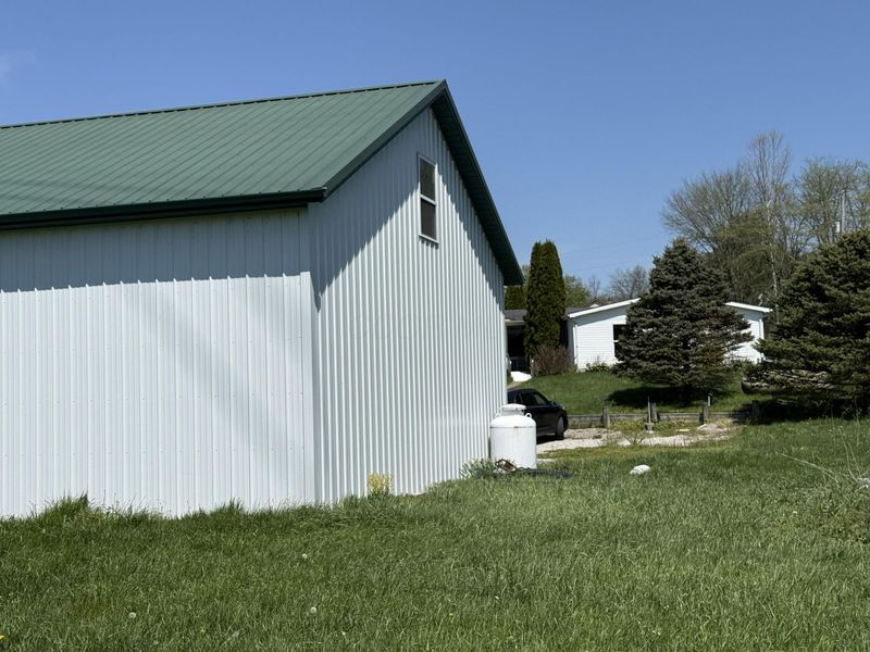 13768 Douglas Lane Lane, Centerburg, OH 43011 Photo 5