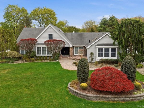 9 Sage Brush Court, East Setauket, NY 11733