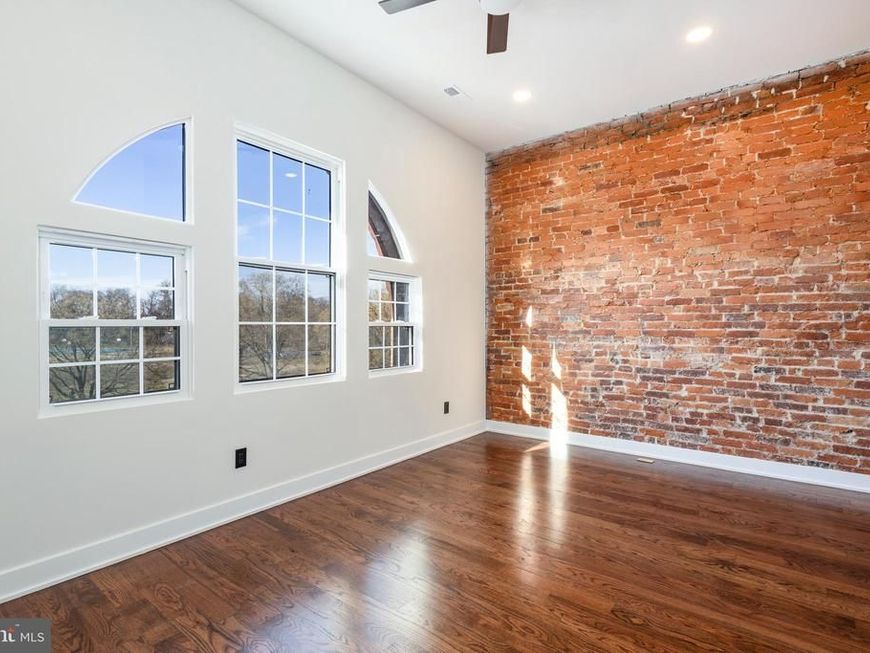 1613 N 33rd Street, Unit D, Philadelphia, PA 19121 Main Photo
