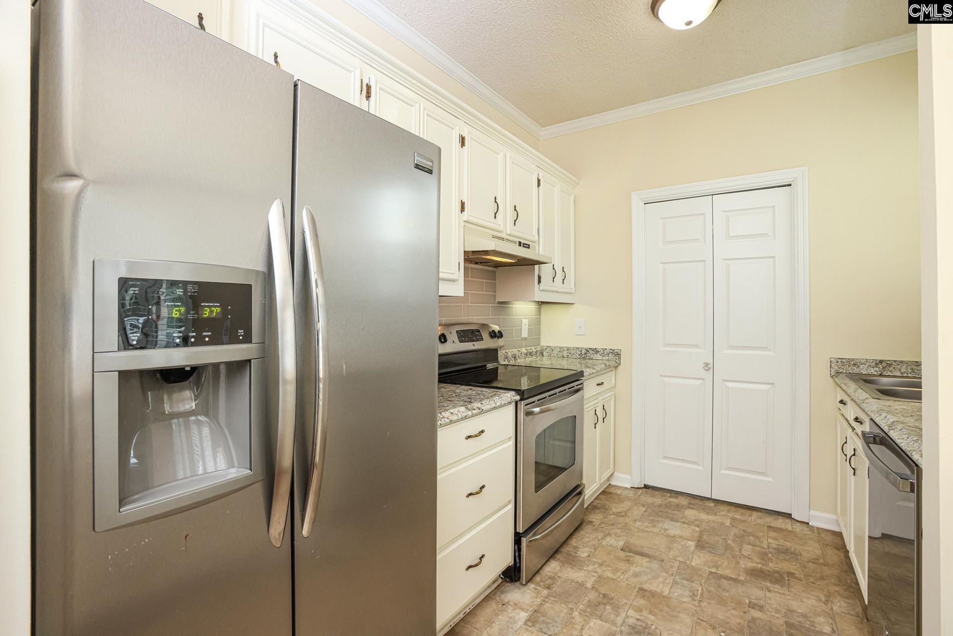 521 Wallace Way Photo 13