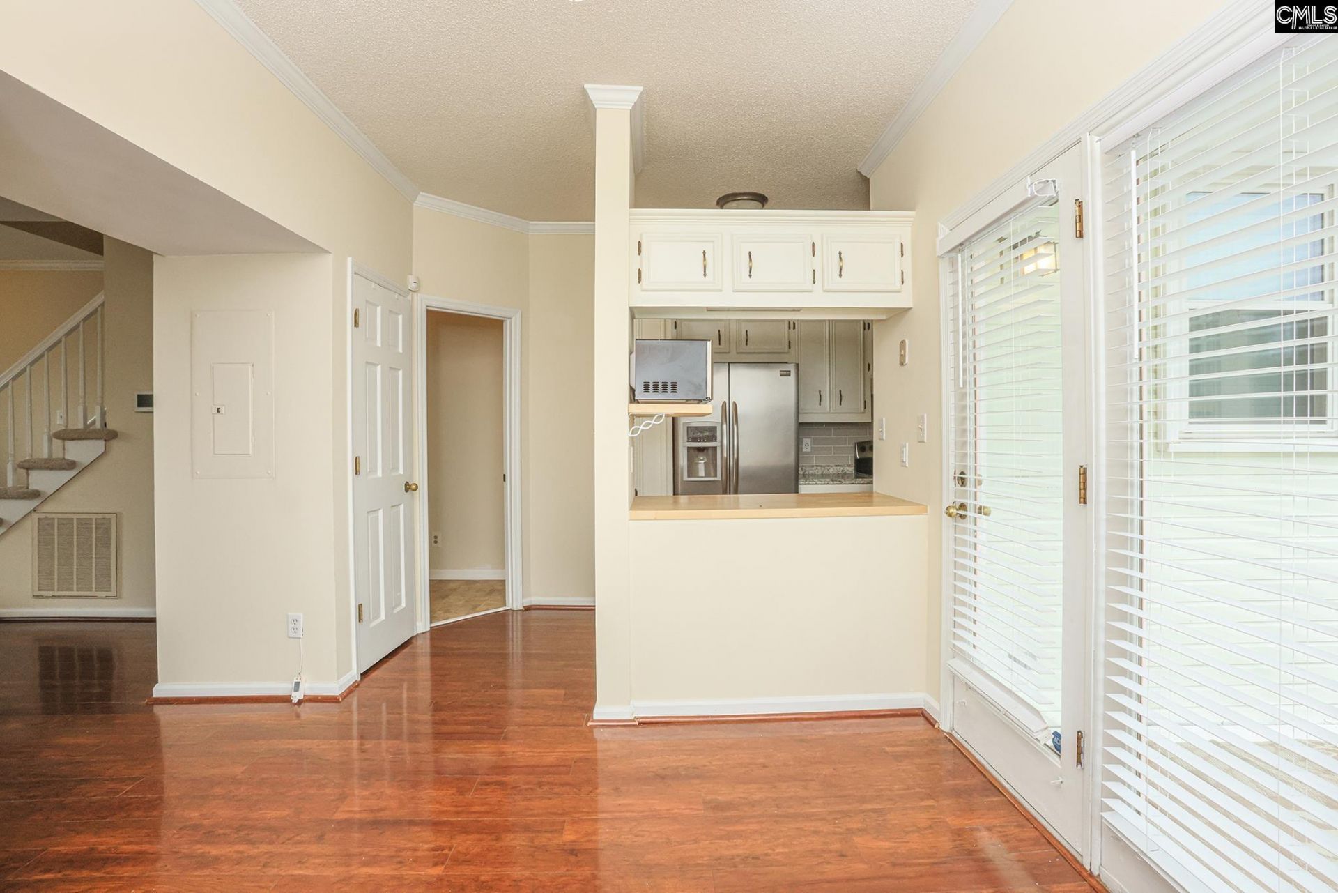 521 Wallace Way Photo 17