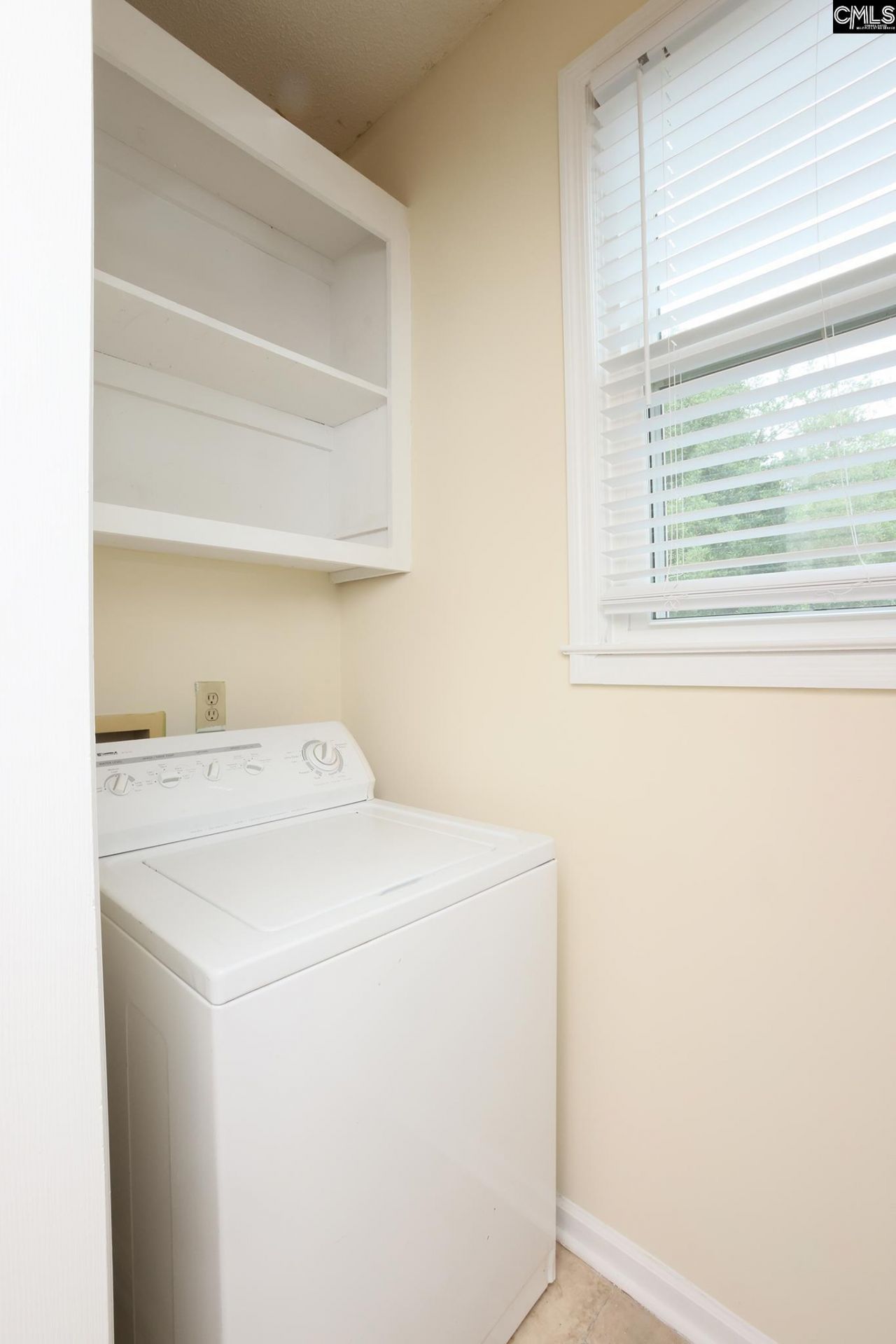 521 Wallace Way Photo 24