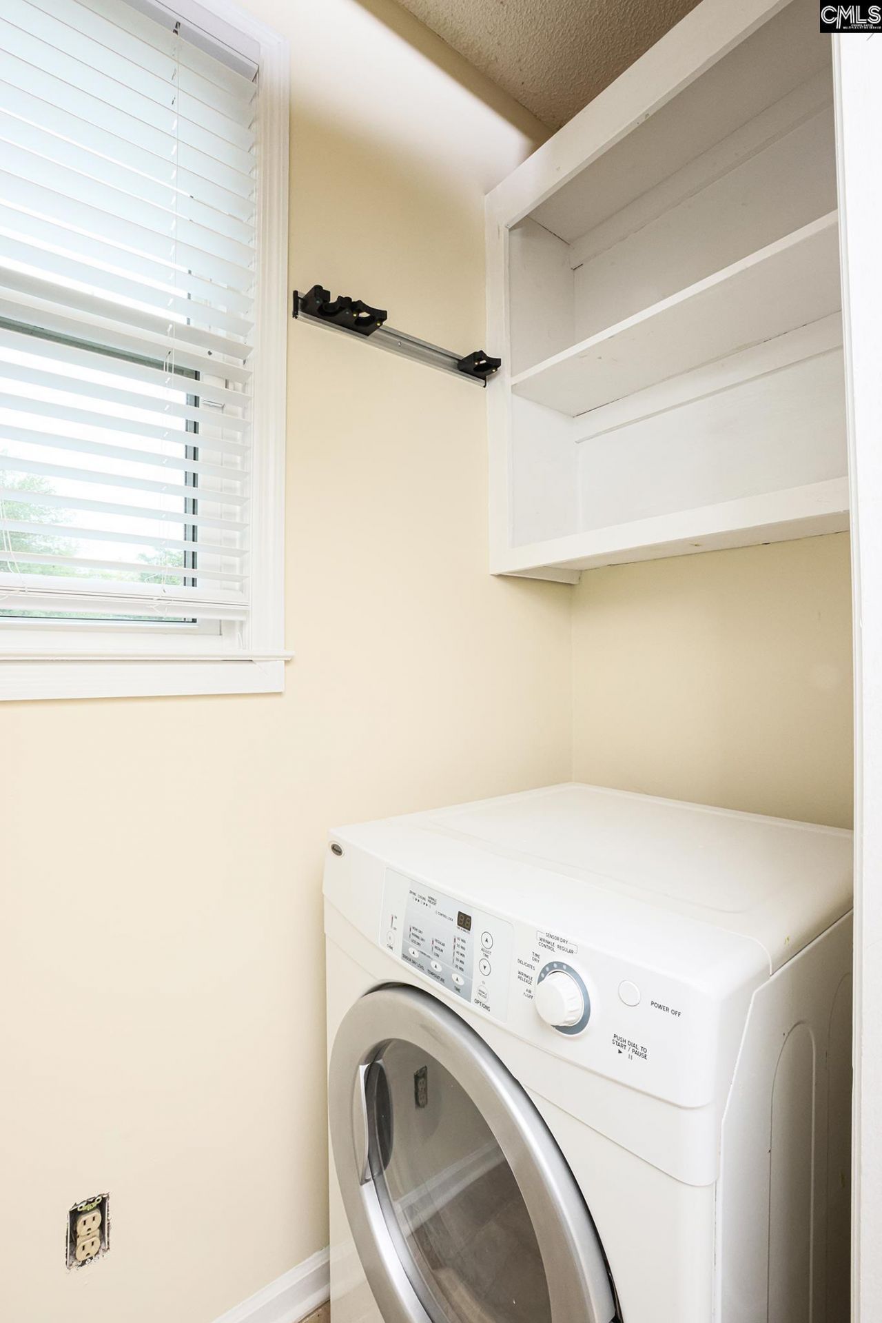 521 Wallace Way Photo 25