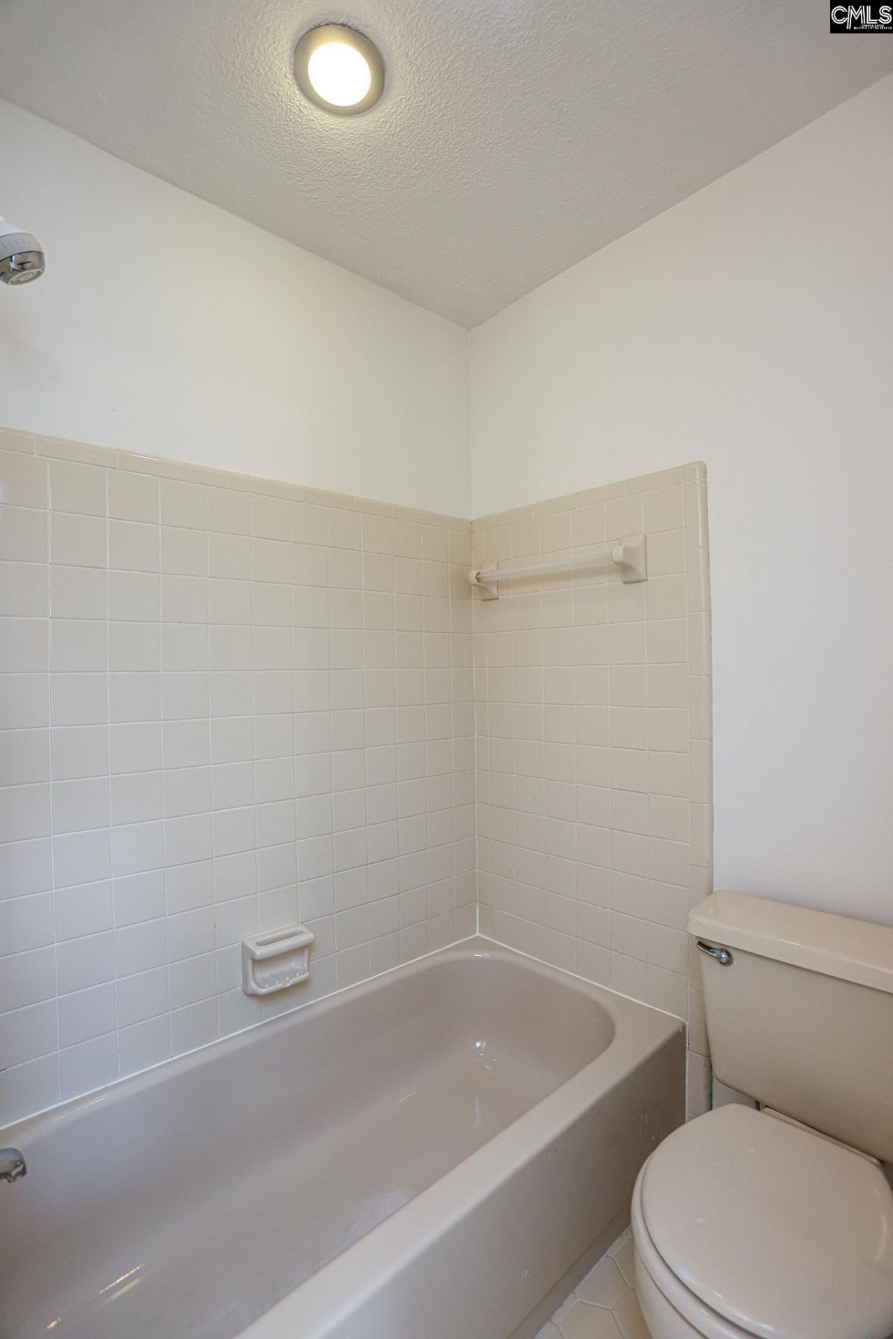 521 Wallace Way Photo 36