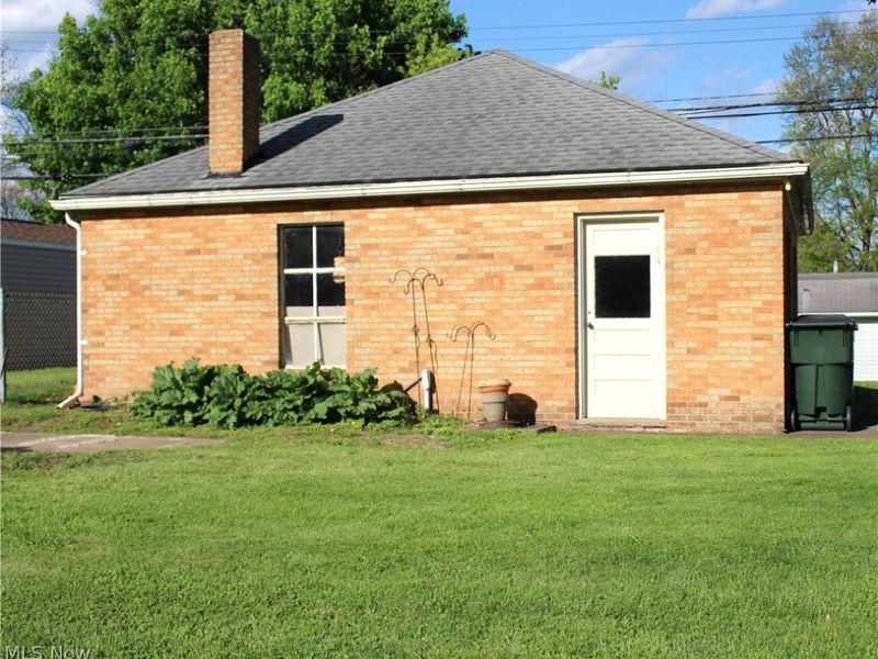 1517 N Walnut Street, Dover, OH 44622 Photo 7