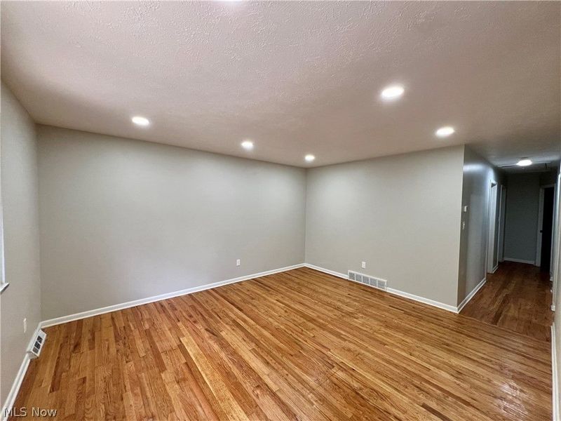 14417 Maple Avenue, Maple Heights, OH 44137 Photo 3