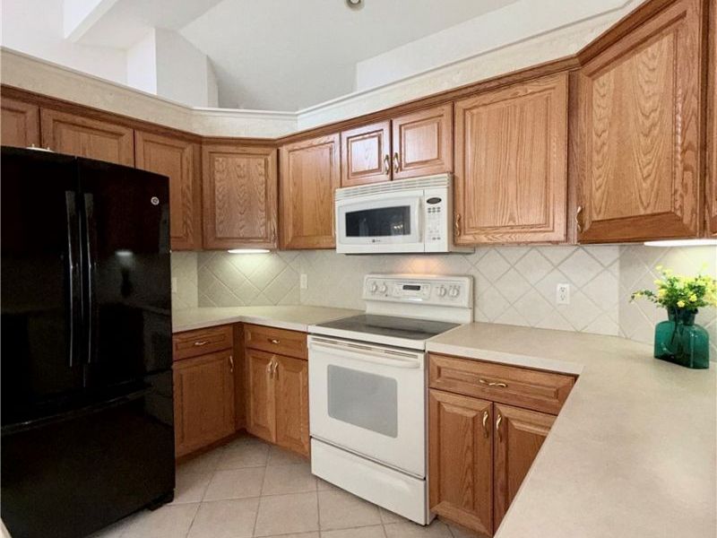 7561 Sanctuary Circle, Brecksville, OH 44141 Photo 5