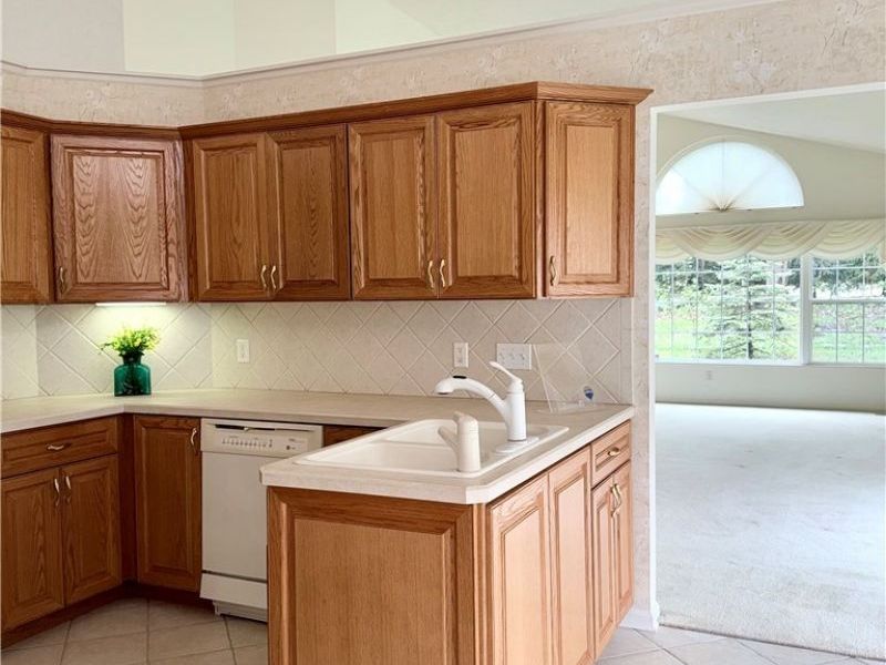 7561 Sanctuary Circle, Brecksville, OH 44141 Photo 6