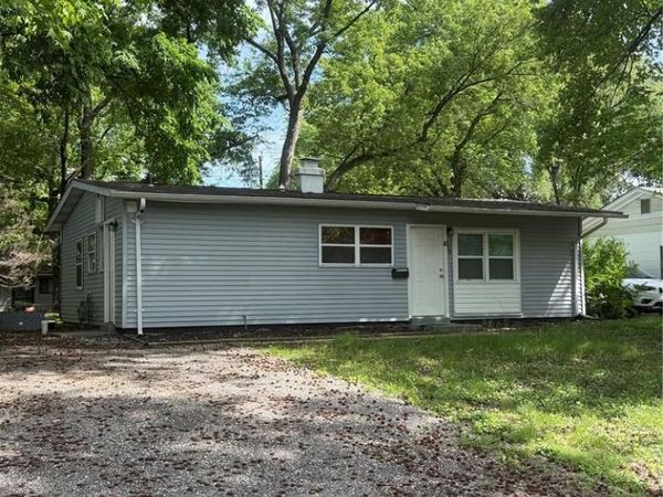 130 Saint Leo Drive, Cahokia, IL 62206