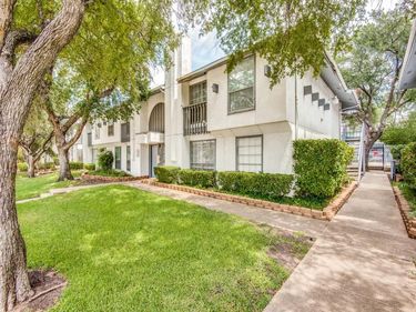 12888 Montfort Drive, Unit 204, Dallas, TX 75230