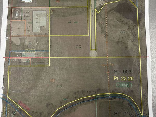 West Avenue, FREEPORT, IL 61032