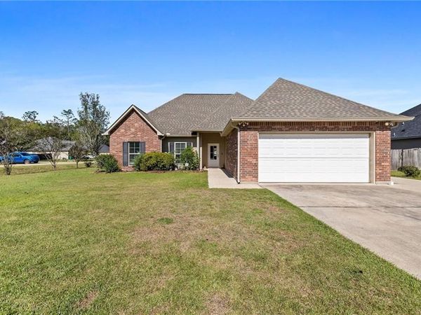 22157 FEN Street , Ponchatoula, LA 70454