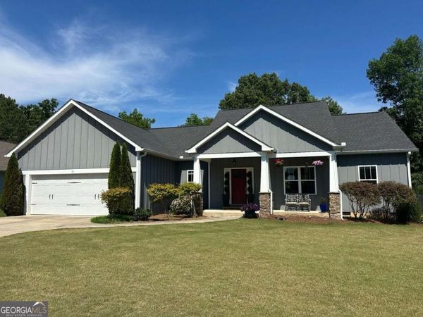 18 Gala Drive NE, Rome, GA 30165