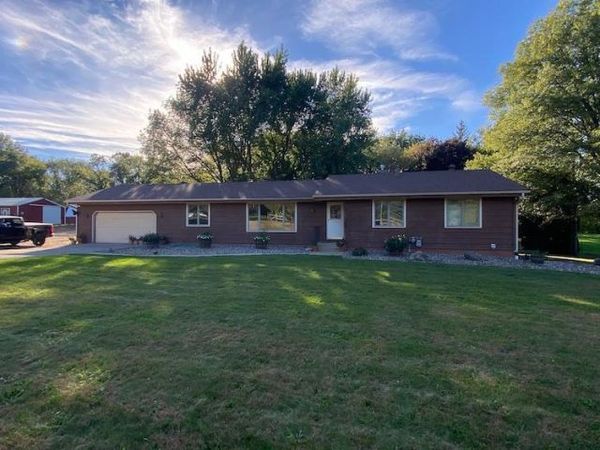 18136 Yorkshire Avenue, Prior Lake, MN 55372