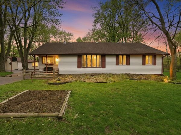 15800 Chappel Street , South Holland, IL 60473