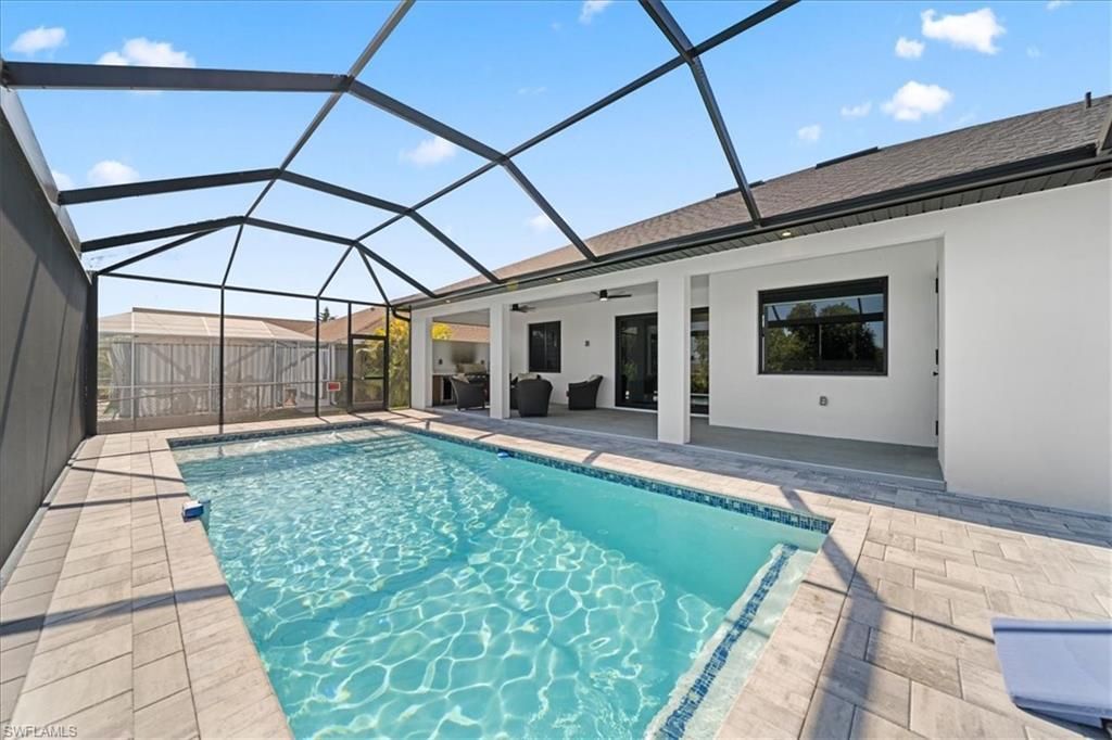 203 SE 11th Ter , Cape Coral, FL 33990 Photo