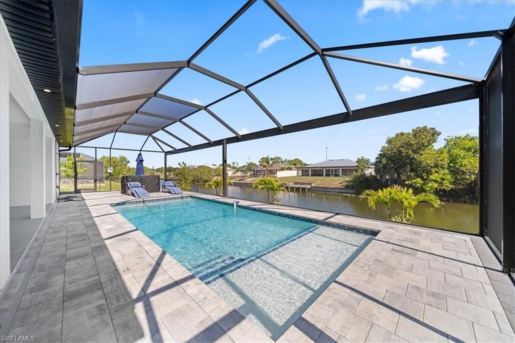 203 SE 11th Ter , Cape Coral, FL 33990 Photo