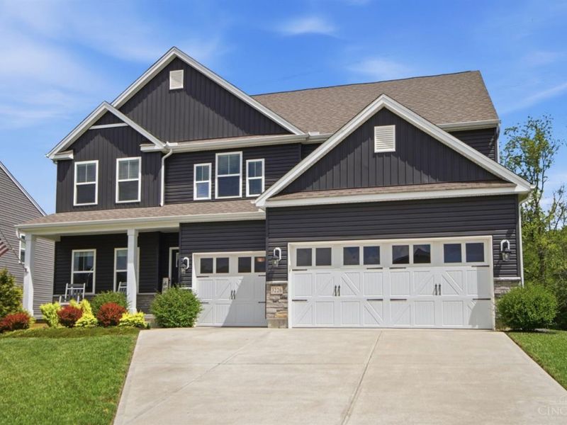 3226 Shadow Ridge Court, Morrow, OH 45152 Photo 2