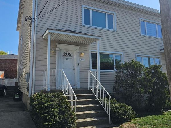 1710 Brookhaven Avenue , Far Rockaway, NY 11691