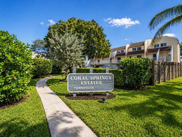 3750 NW 115th Avenue, Unit 6, Coral Springs, FL 33065
