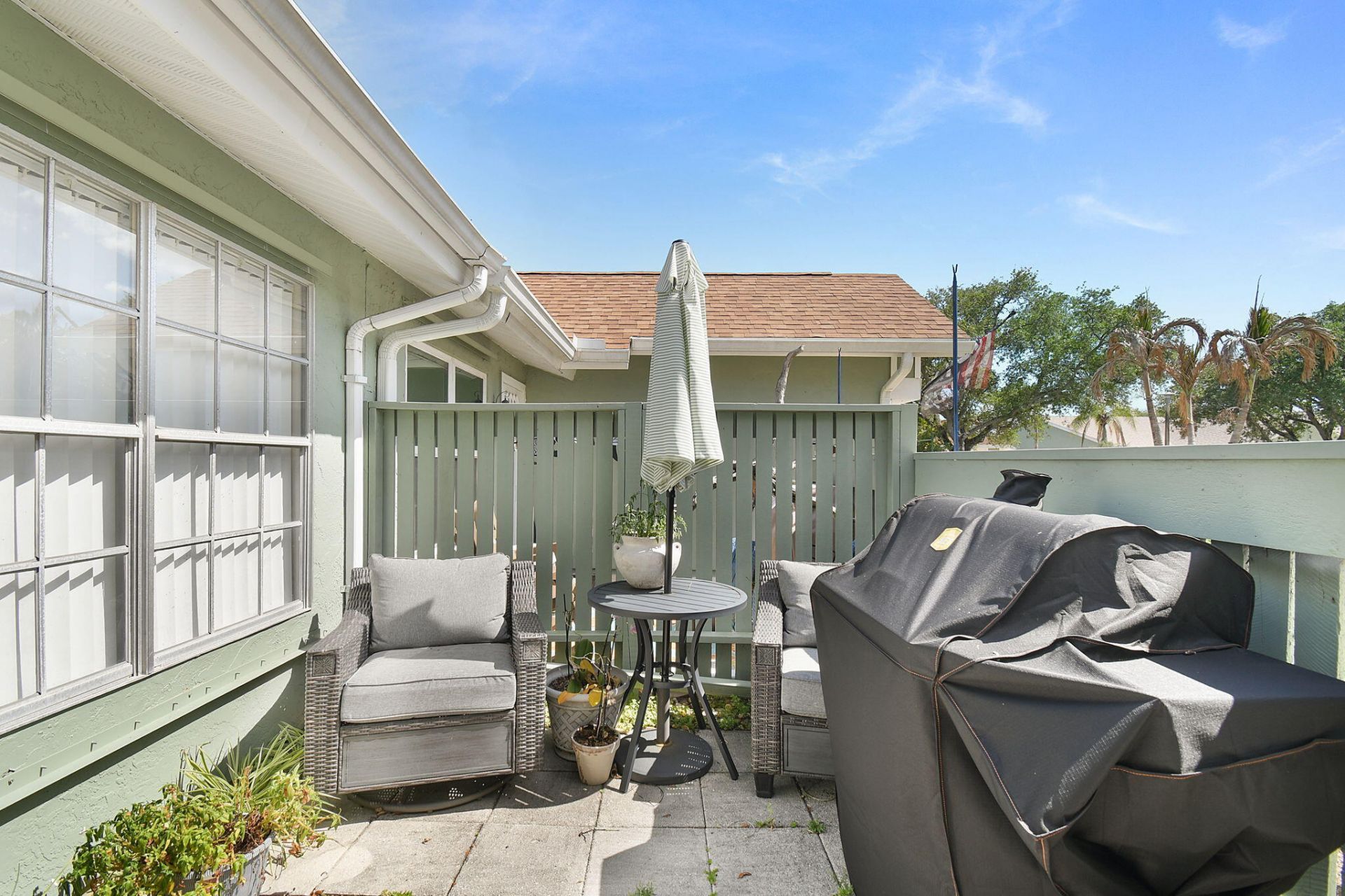 1661 SE Kestwick Court, Port Saint Lucie, FL 34952 Photo