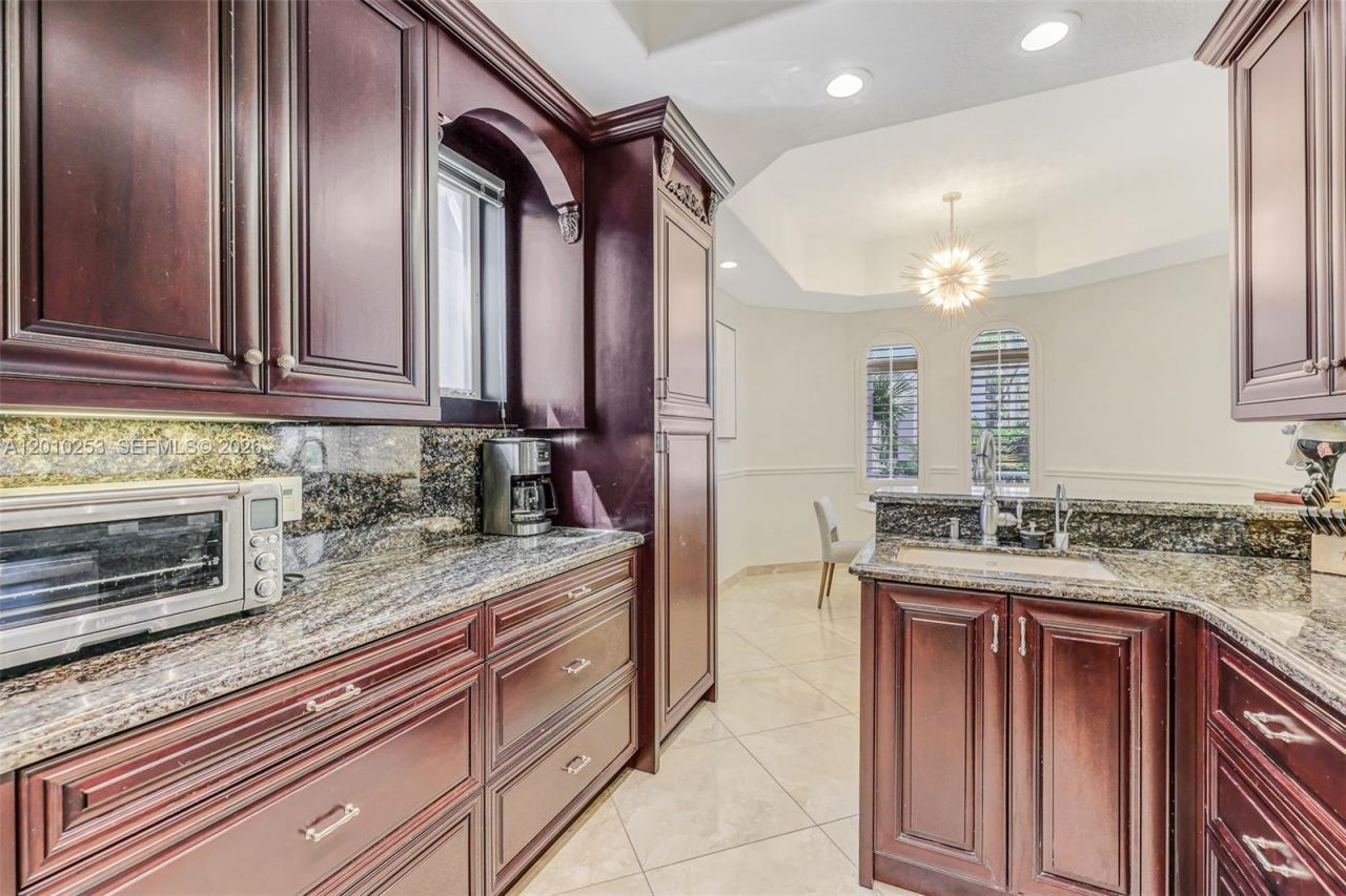 20990 NE 30th Pl, Aventura, FL 33180 Photo