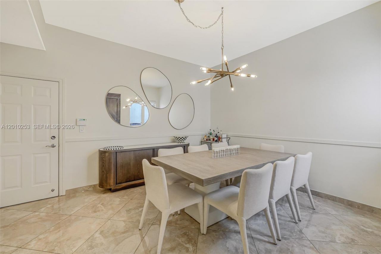 20990 NE 30th Pl, Aventura, FL 33180 Photo