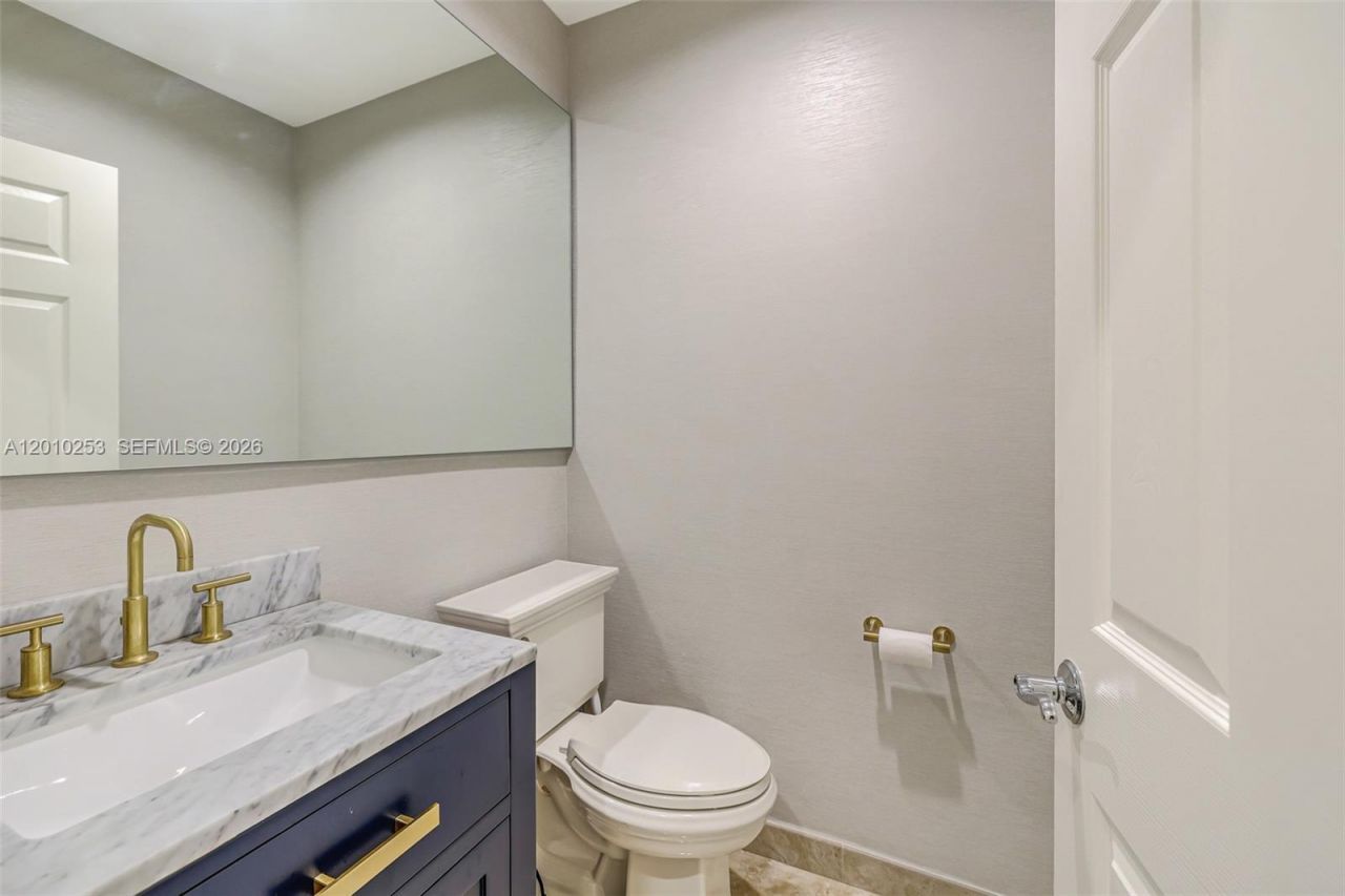 20990 NE 30th Pl, Aventura, FL 33180 Photo