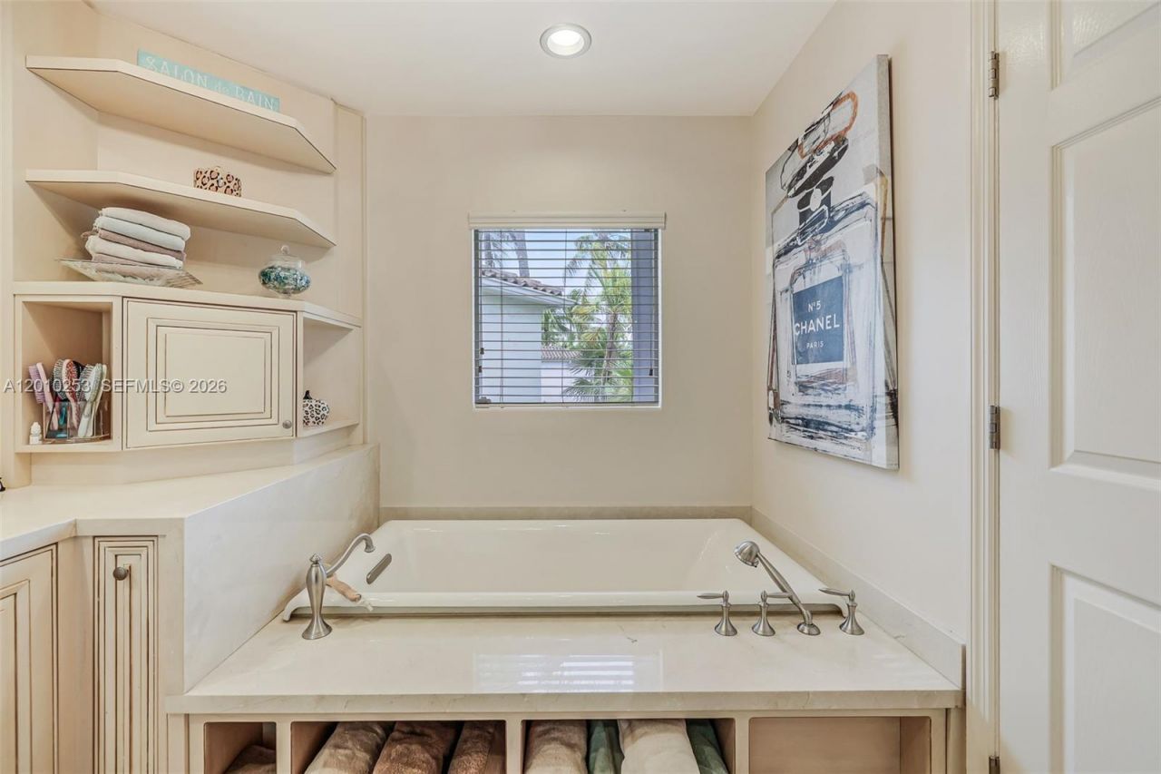 20990 NE 30th Pl, Aventura, FL 33180 Photo