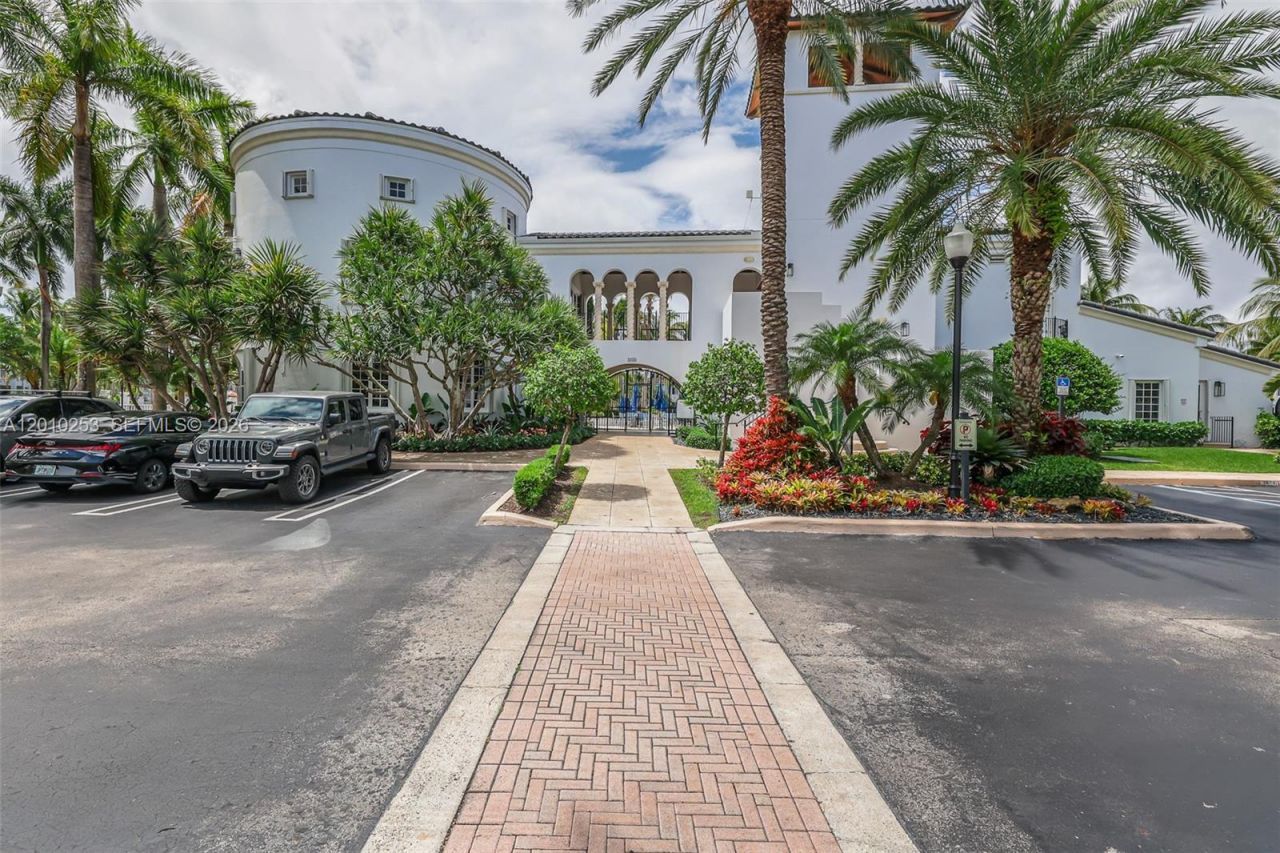 20990 NE 30th Pl, Aventura, FL 33180 Photo