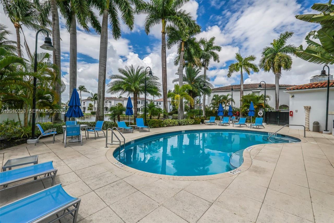 20990 NE 30th Pl, Aventura, FL 33180 Photo