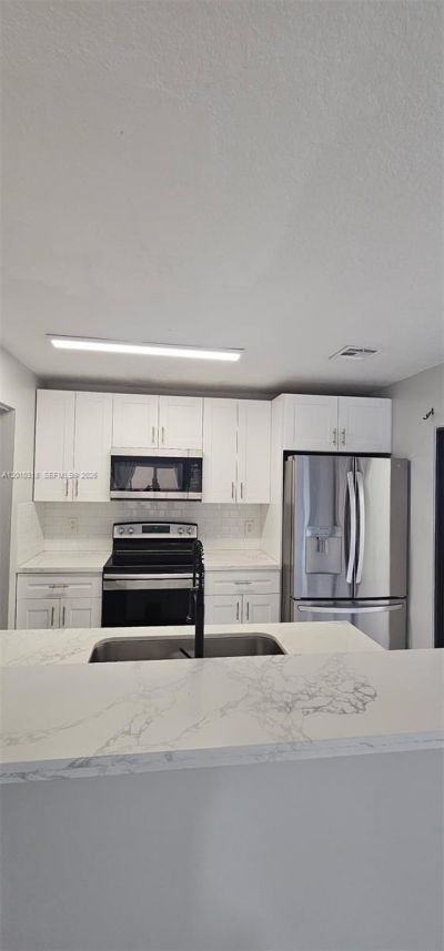 8033 NW 71st Ct, Unit 8033, Tamarac, FL 33321 Photo