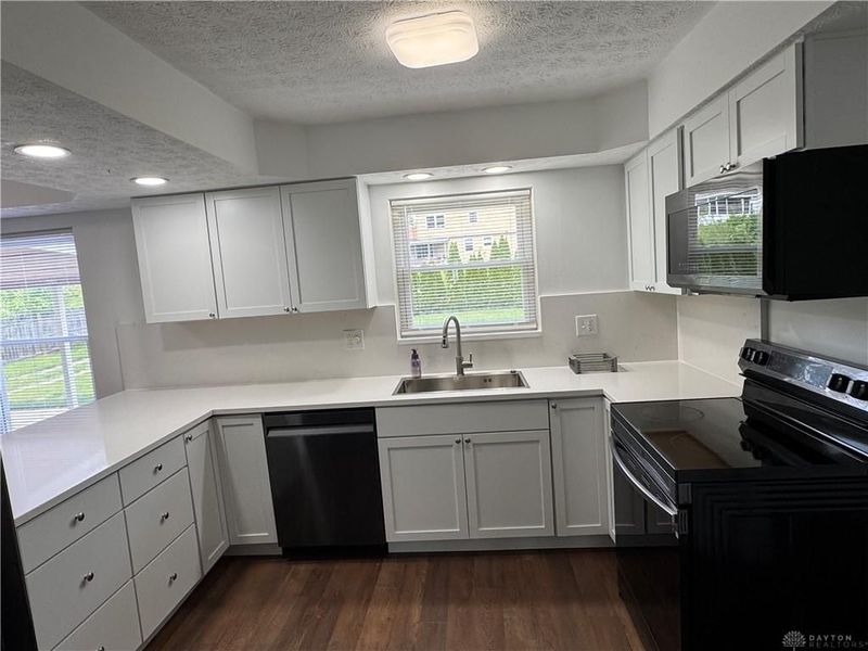 4144 Meadowsweet Drive, Dayton, OH 45424 Photo 2