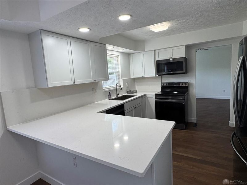 4144 Meadowsweet Drive, Dayton, OH 45424 Photo 3