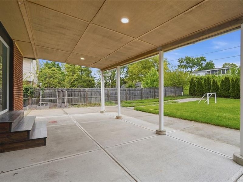 4144 Meadowsweet Drive, Dayton, OH 45424 Photo 49