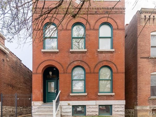 4322 Gibson Avenue, St Louis, MO 63110