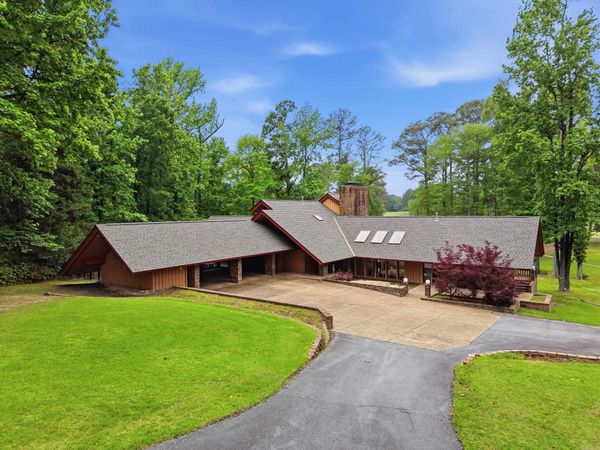 4 Idylwood, Pine Bluff, AR 71603